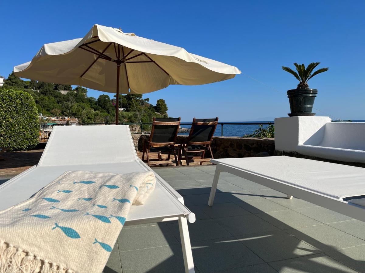 Nelinda Waterfront Accommodation Casamicciola Terme Exterior foto